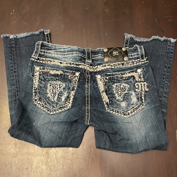 Miss Me Denim - Miss Me Cropped Jeans